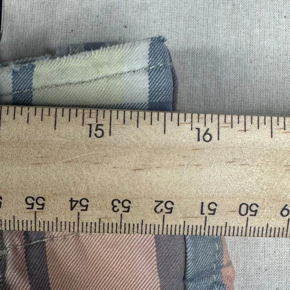 Hollister Plaid Men's Shorts size‎ 30 Multicolor